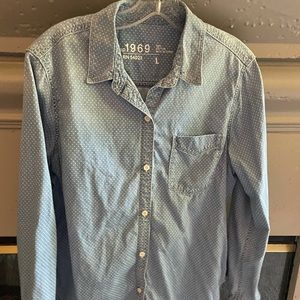Gap 1969 Denim Polka Dot Button Down Size Large